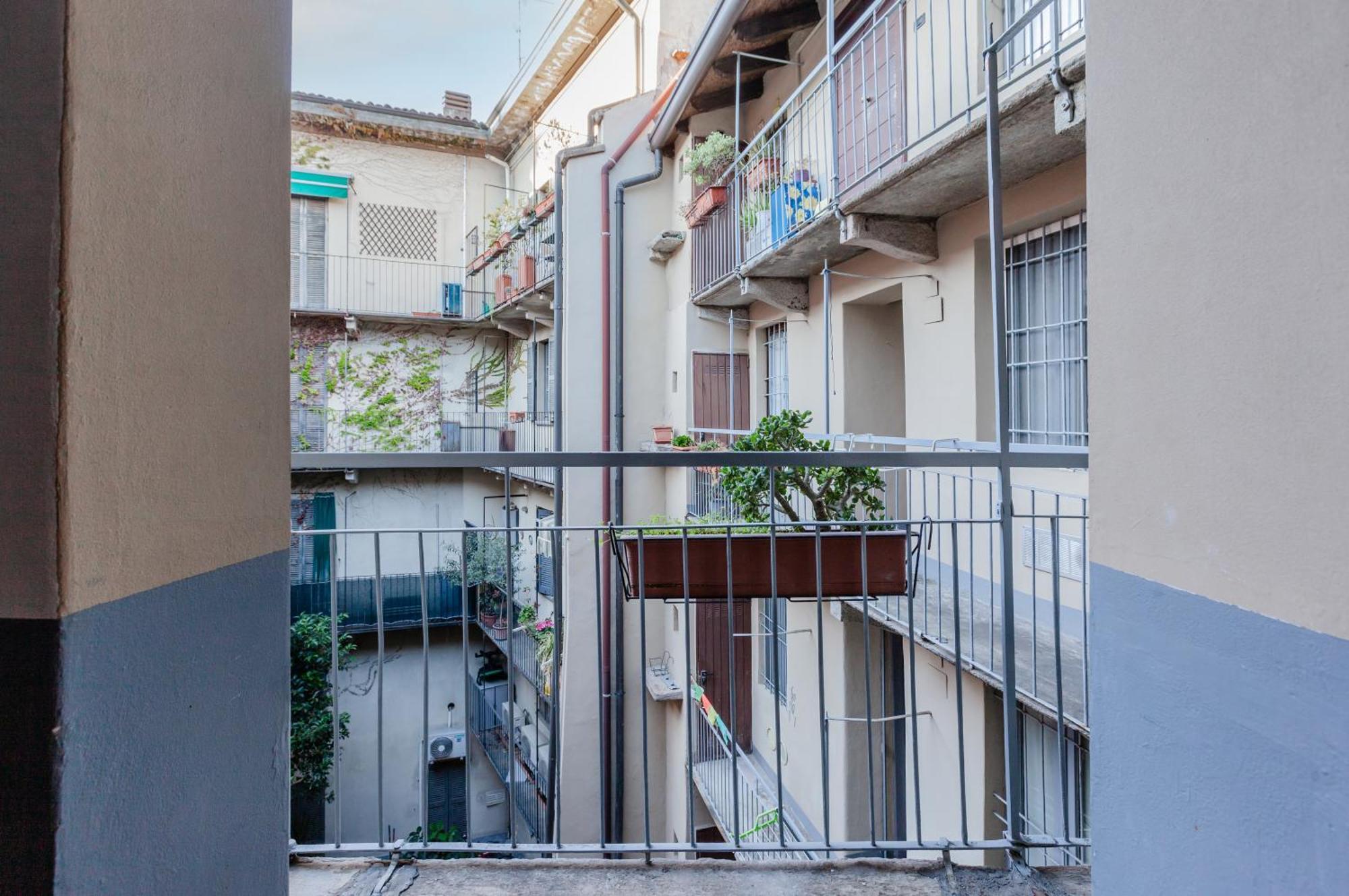 Sant Ambrogio Lovely Flat Milánó Kültér fotó